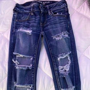 american eagle low rise ripped skinny jeans